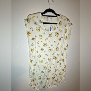 NWT Old Navy Tunic Dress with pockets size S lovely nonfunctional buttons